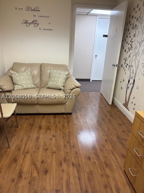 5124 Hollywood Blvd Property Photo 7