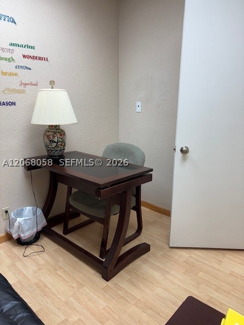 5124 Hollywood Blvd Property Photo 10