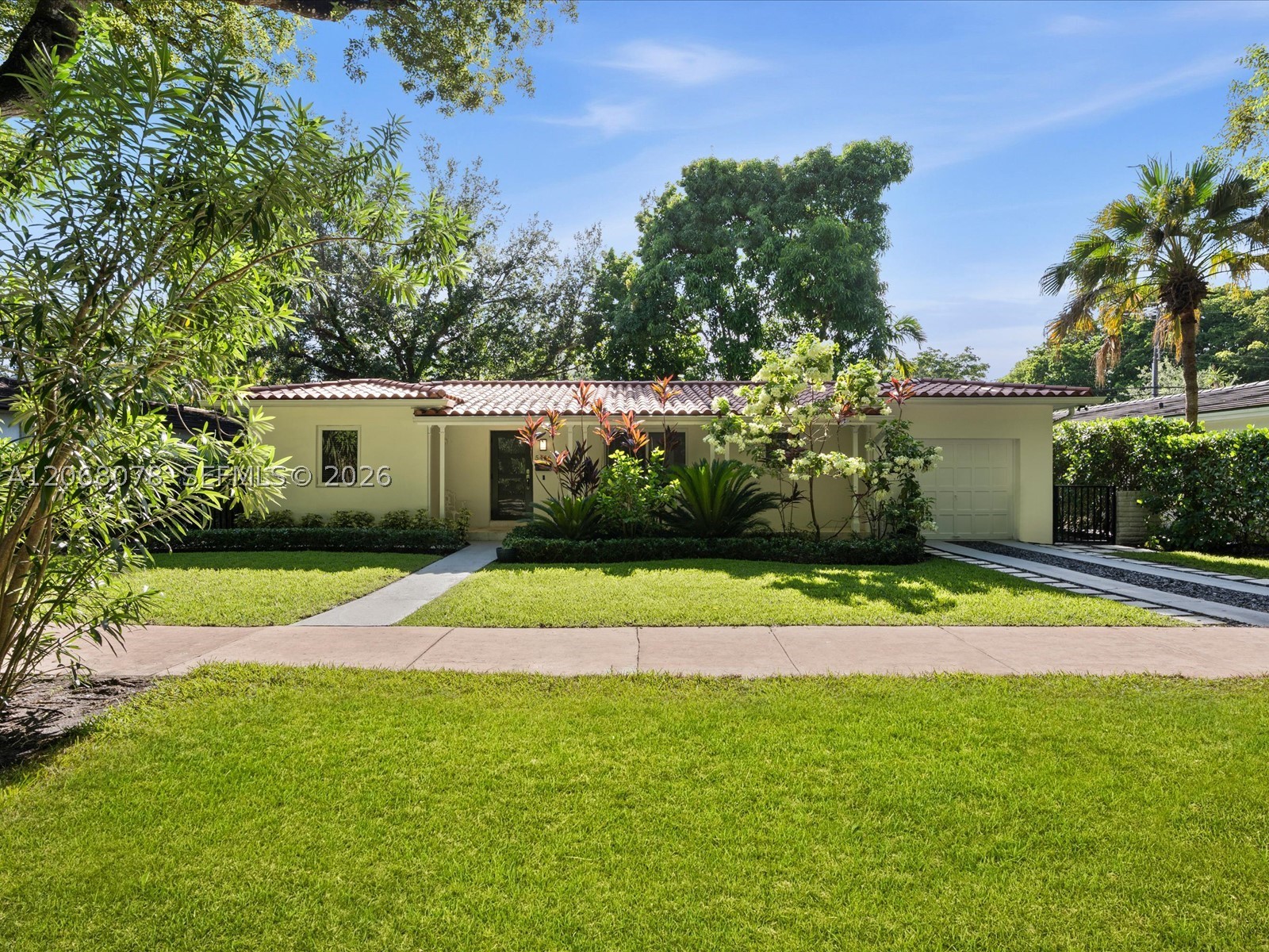 5406 S Le Jeune Rd Property Photo 3
