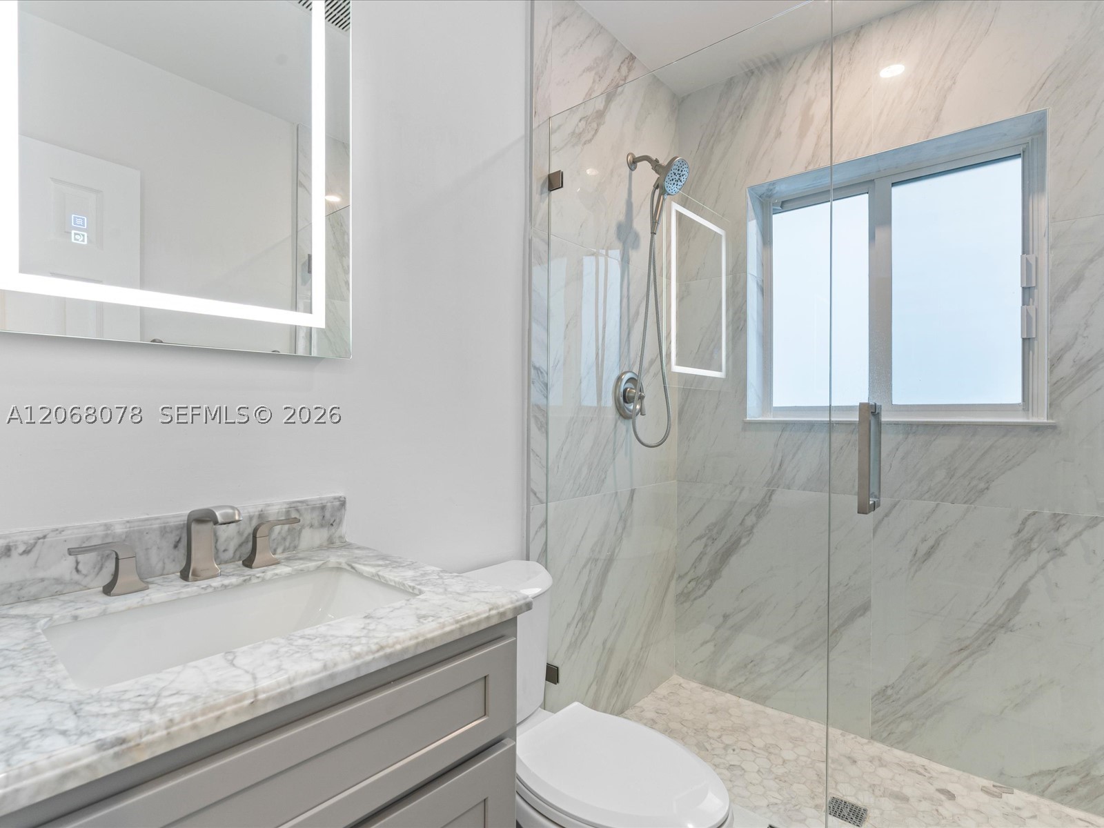 5406 S Le Jeune Rd Property Photo 23