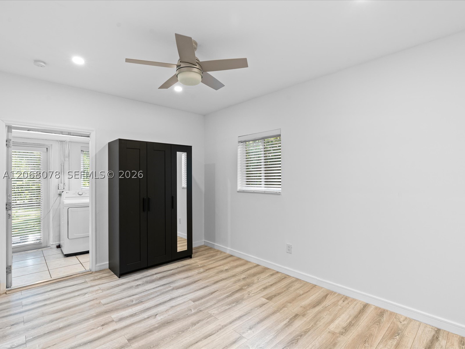 5406 S Le Jeune Rd Property Photo 26