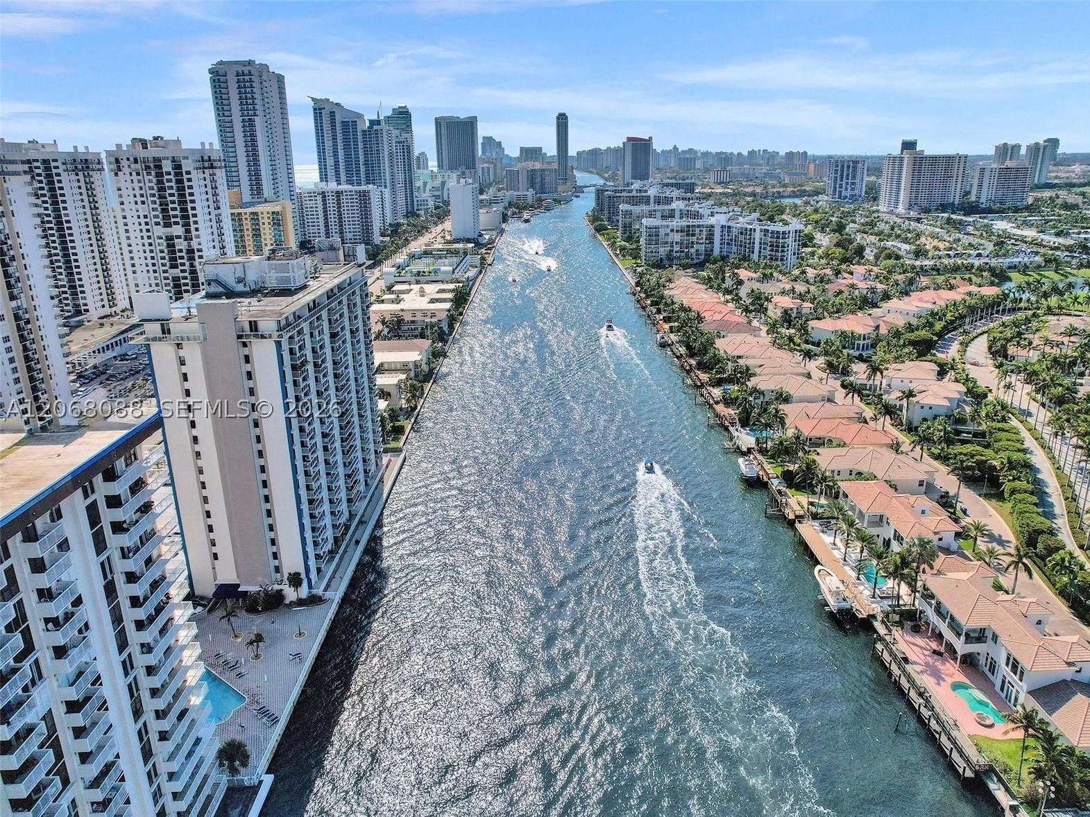 1600 S Ocean Dr 14f Property Photo 21