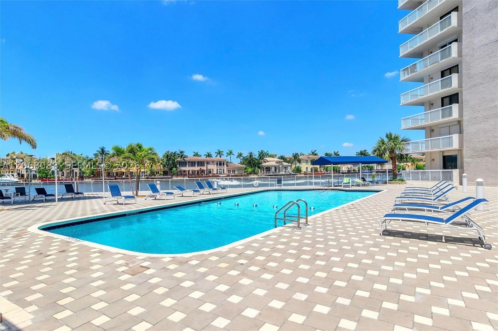 1600 S Ocean Dr 14f Property Photo 25