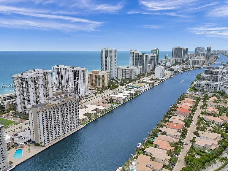 1600 S Ocean Dr 14f Property Photo 33
