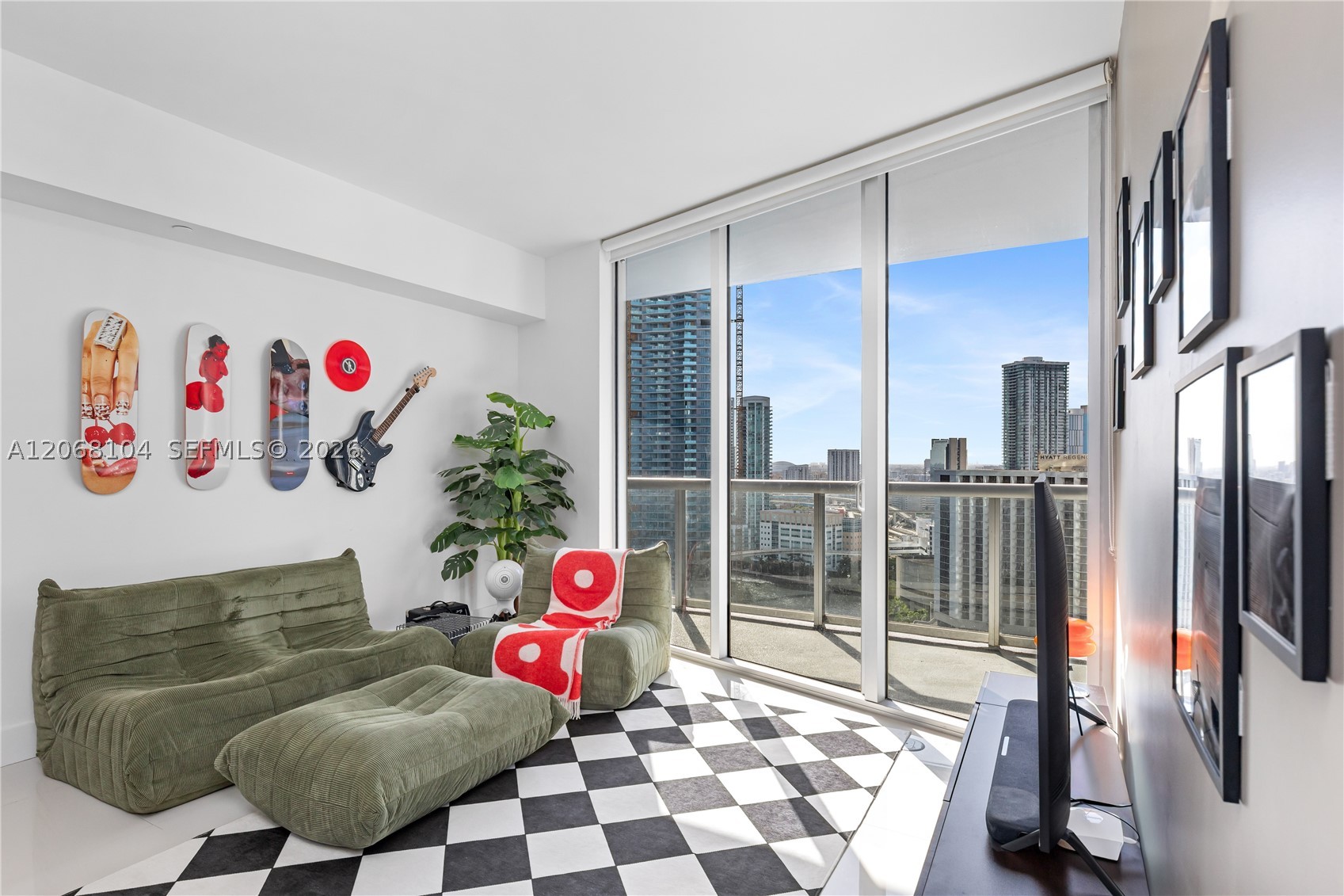 465 Brickell Ave 2504 Property Photo 4