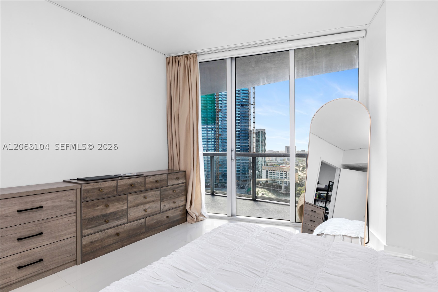 465 Brickell Ave 2504 Property Photo 13
