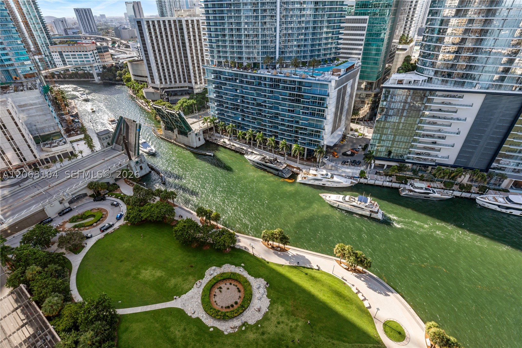 465 Brickell Ave 2504 Property Photo 18