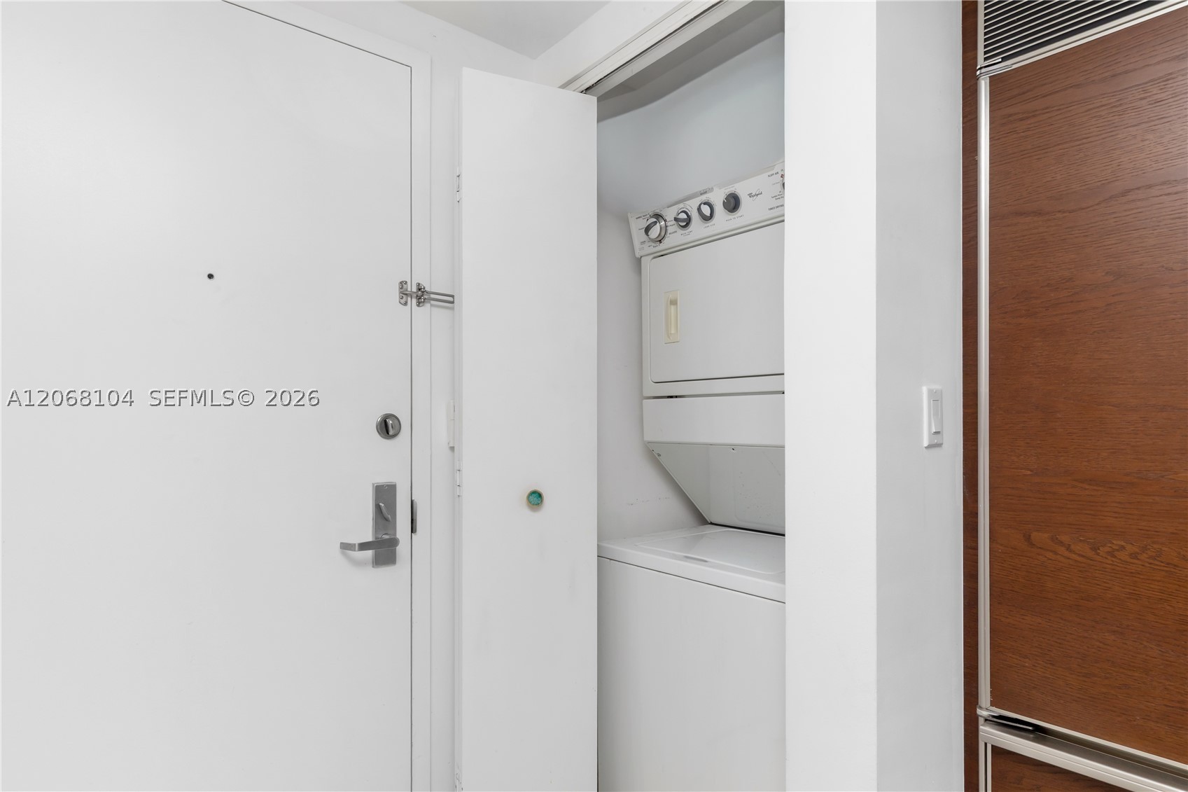 465 Brickell Ave 2504 Property Photo 25