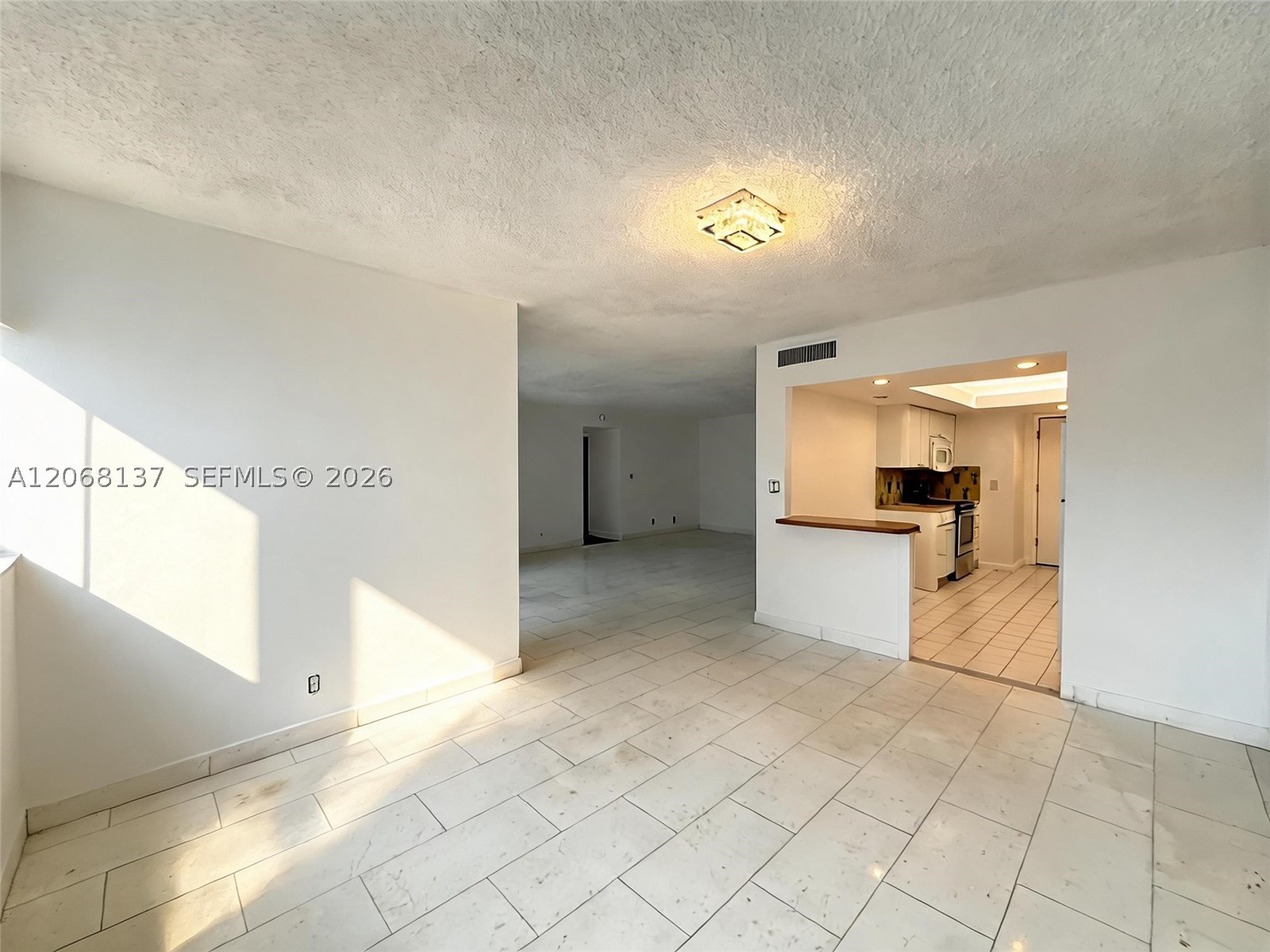 1904 S Ocean Dr 1206 Property Photo 10