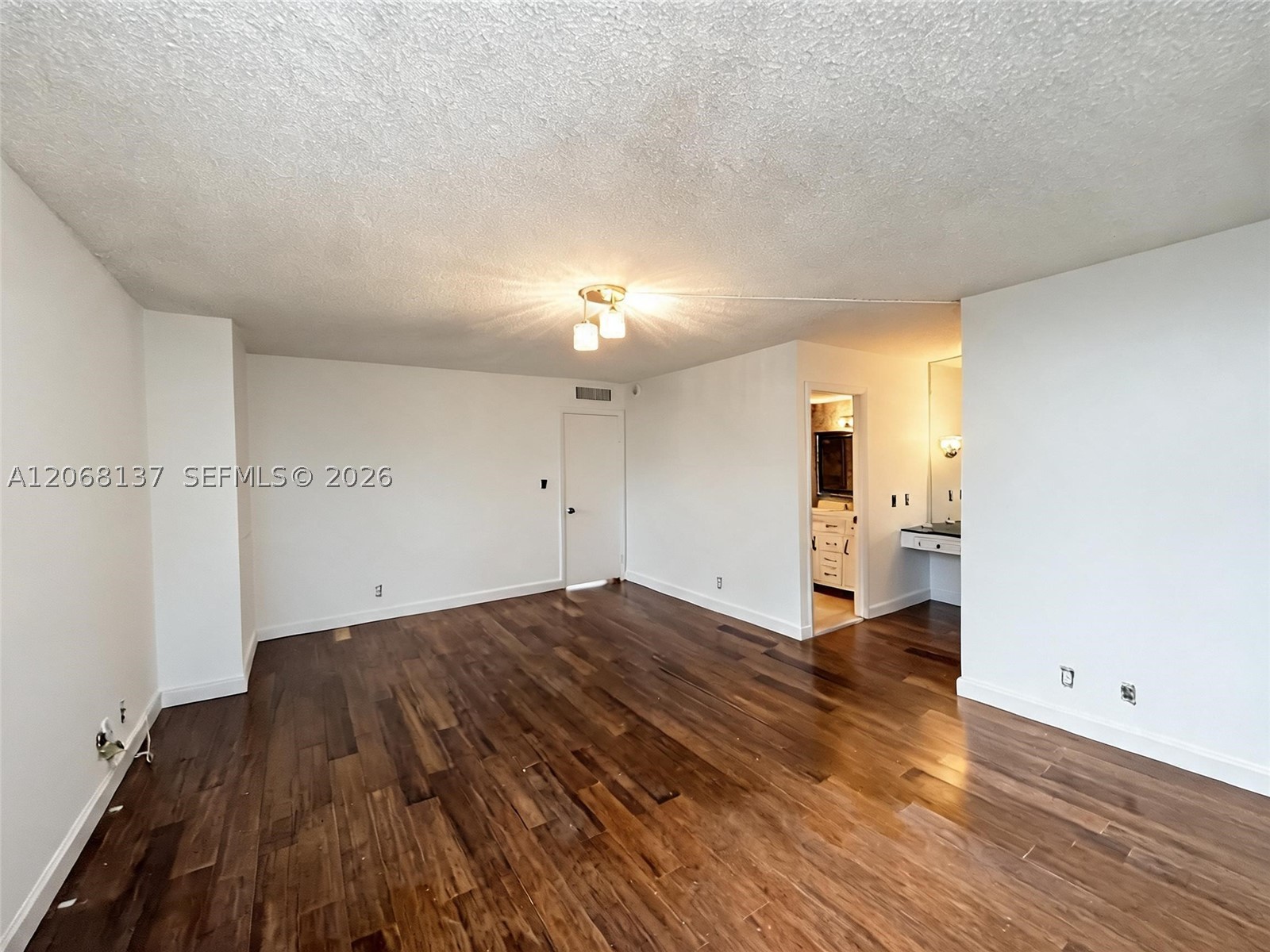 1904 S Ocean Dr 1206 Property Photo 15