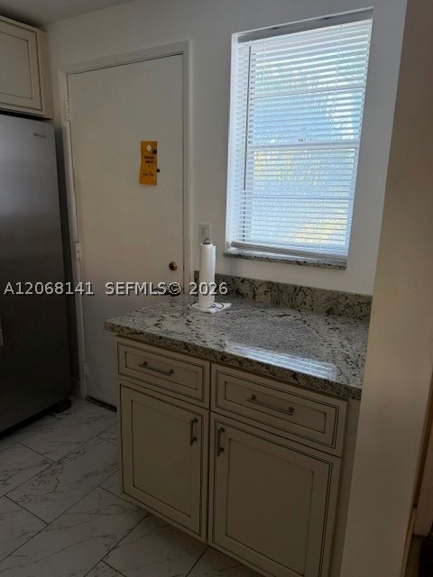 901 Ne 14th Ave 305 Property Photo 12