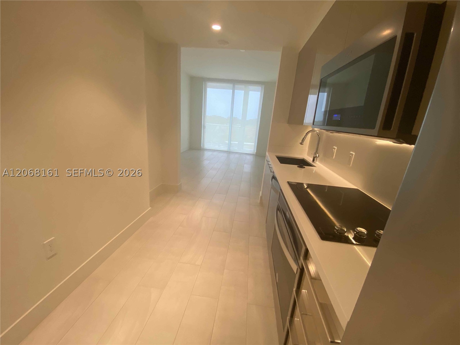 2000 Metropica Way 308 Property Photo 3
