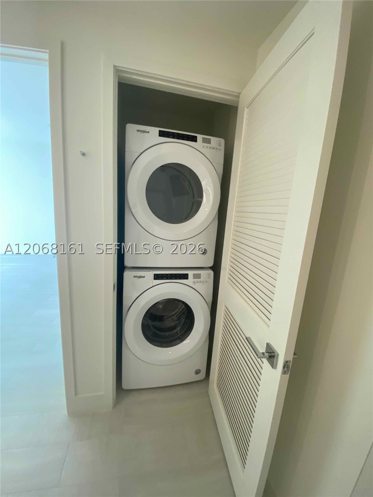 2000 Metropica Way 308 Property Photo 17