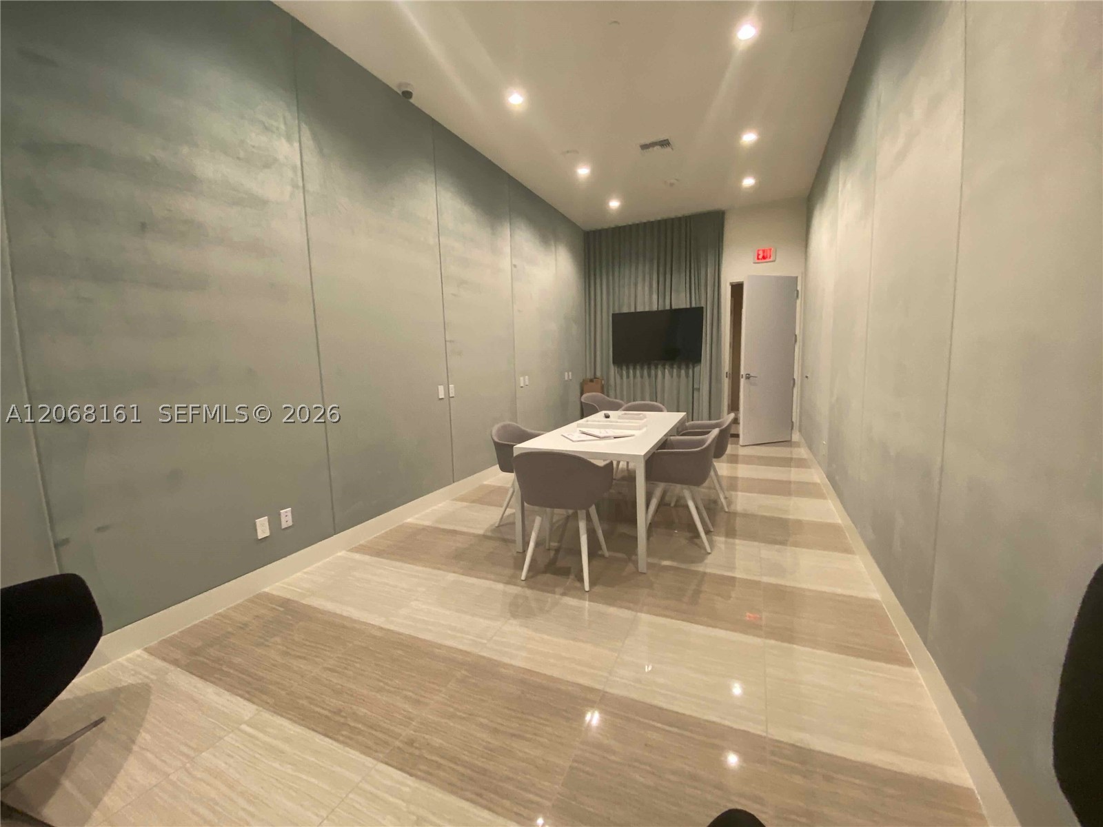 2000 Metropica Way 308 Property Photo 19