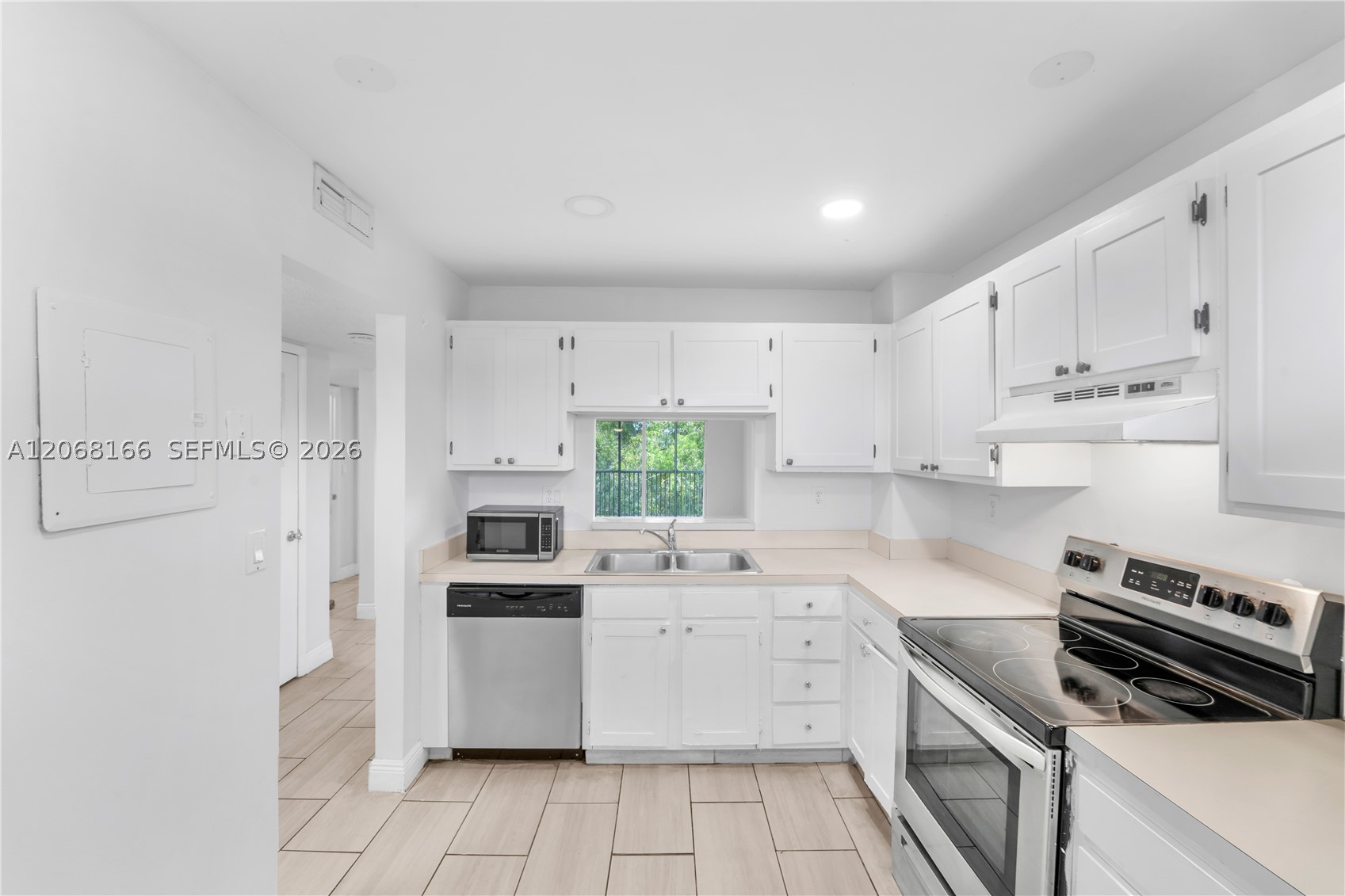 1100 Nw 87th Ave 508 Property Photo 17