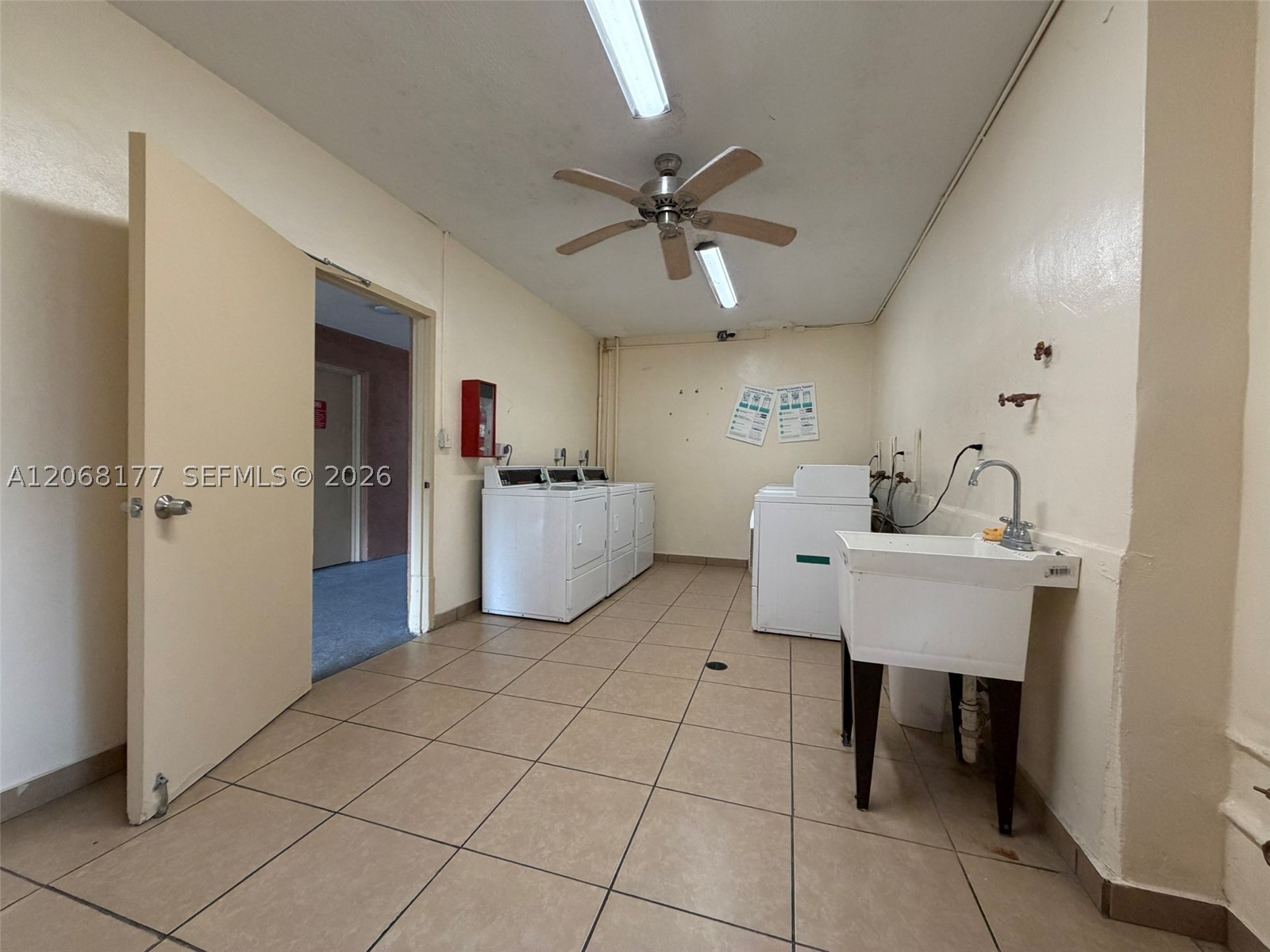 17650 Nw 68th Ave A2008 Property Photo 5