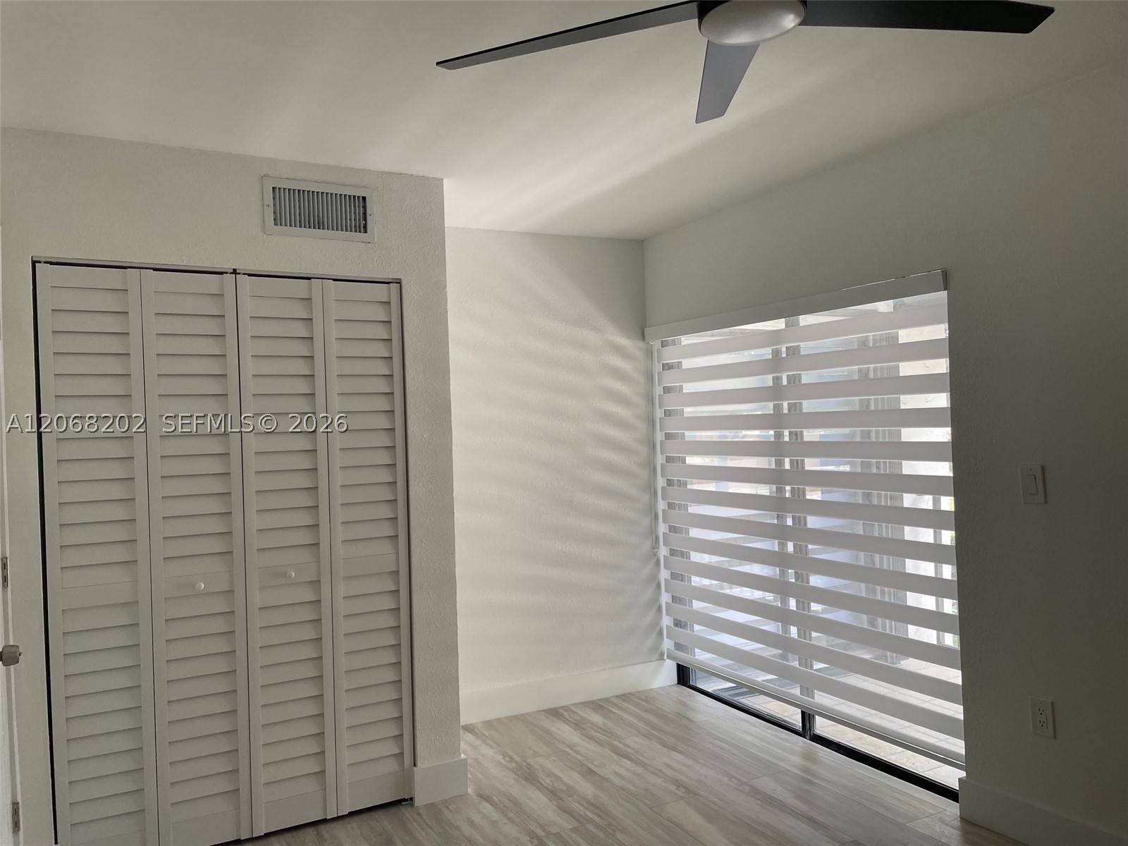 460 W Park Dr 207 Property Photo 10