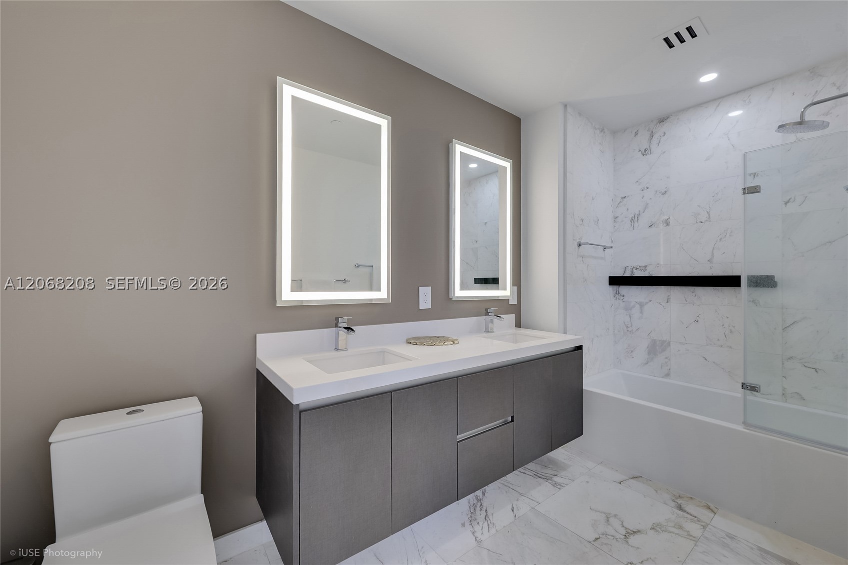 851 Ne 1st Ave 3402 Property Photo 13