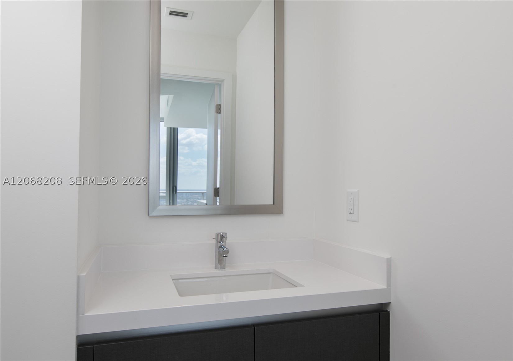 851 Ne 1st Ave 3402 Property Photo 20