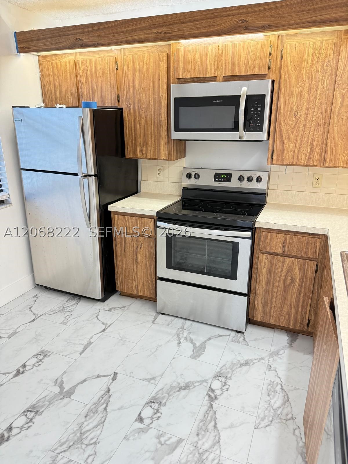 3526 Whitehall Dr 302 Property Photo 2