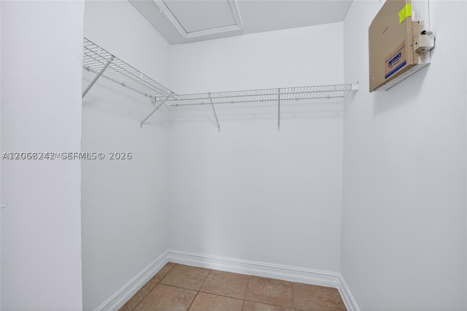 2721 Se 12th Pl 206 Property Photo 19
