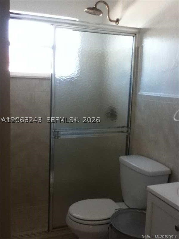 549 Meridian Ave 10 Property Photo 6