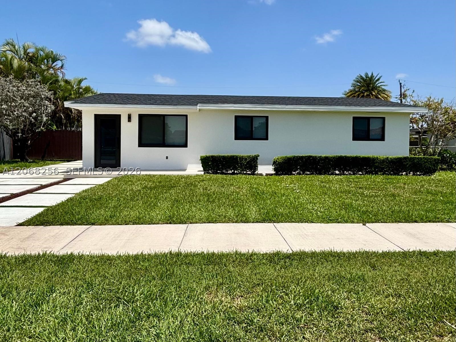 10821 Sw 63rd St Property Photo 1
