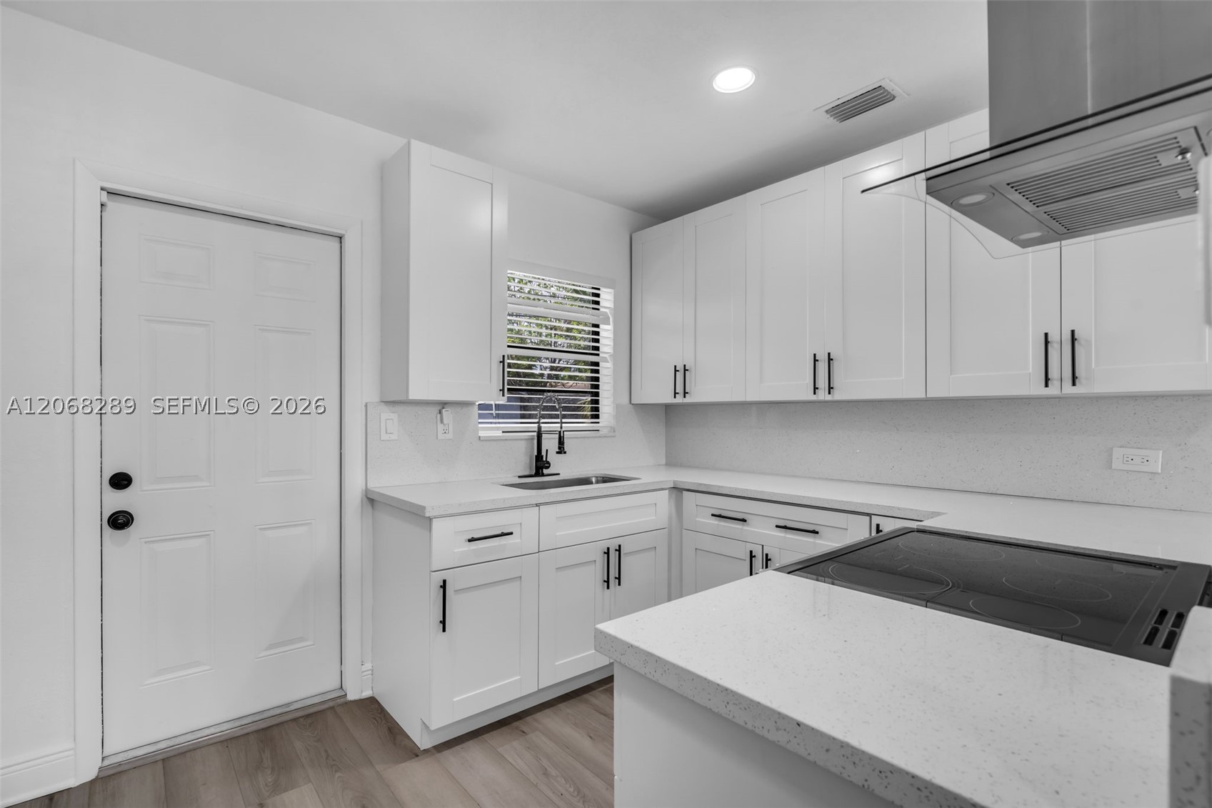 A12068289 Property Photo 10