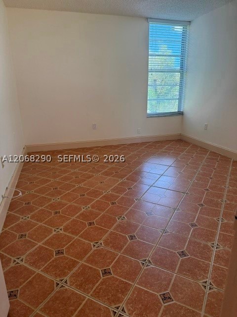 702 Nw 87th Ave 213 Property Photo 10