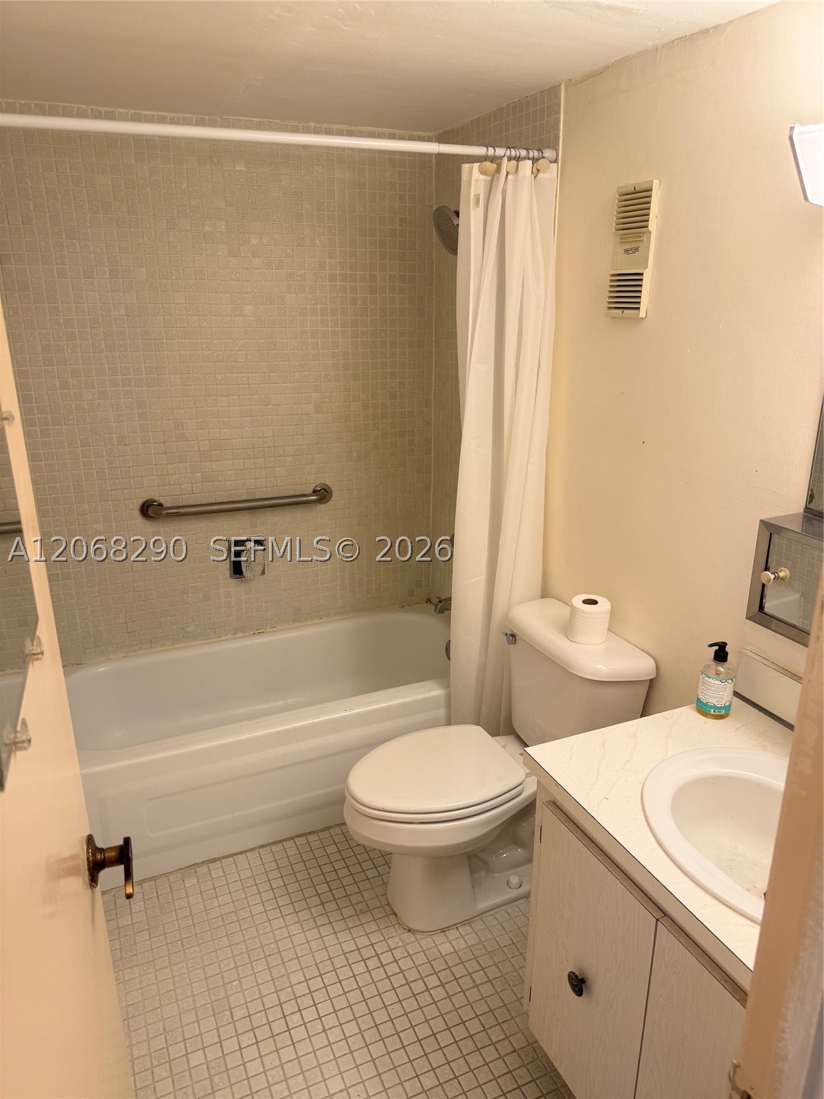 702 Nw 87th Ave 213 Property Photo 13
