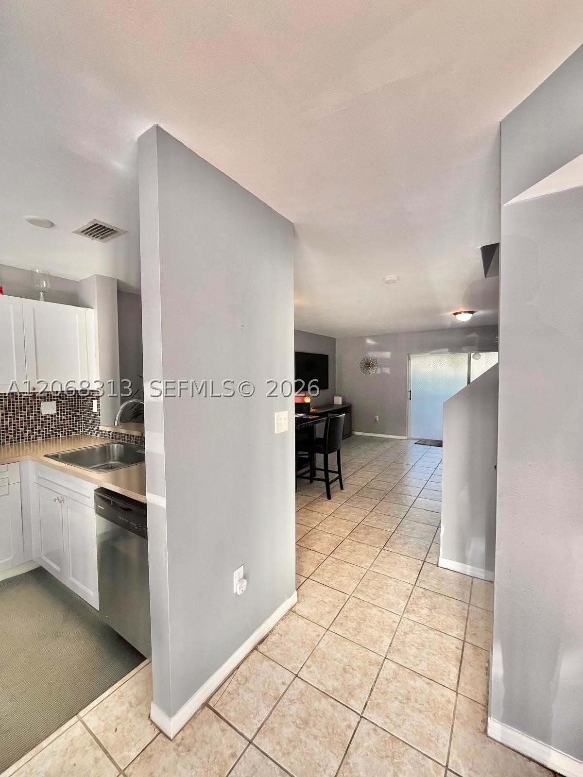 17722 Sw 141st Ct Property Photo 6