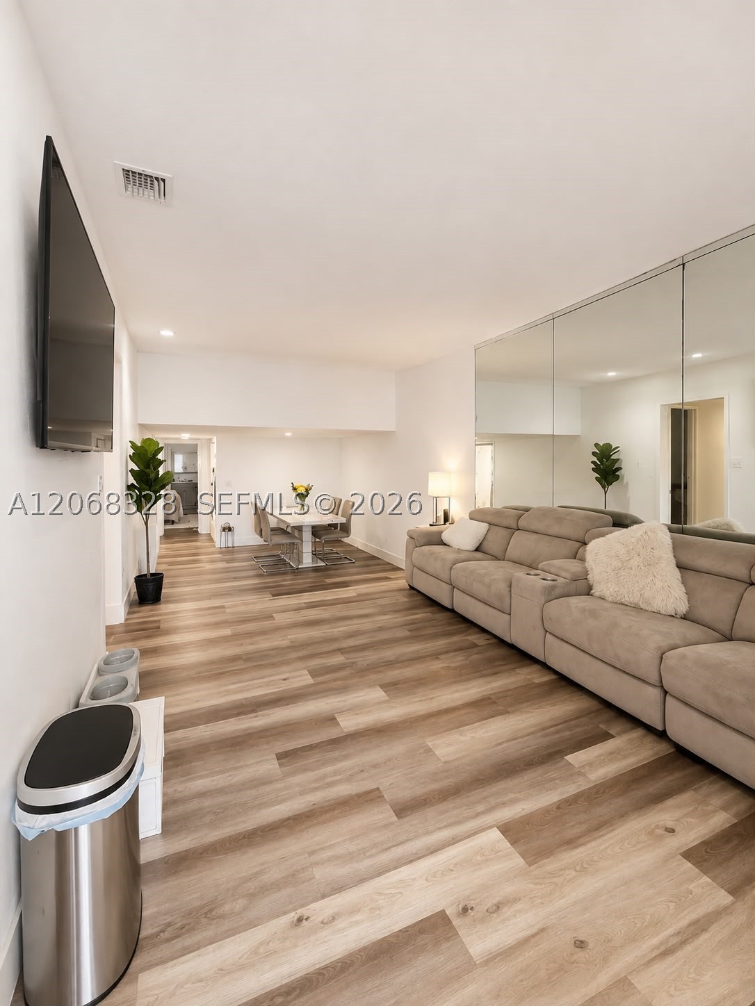 A12068328 Property Photo 2