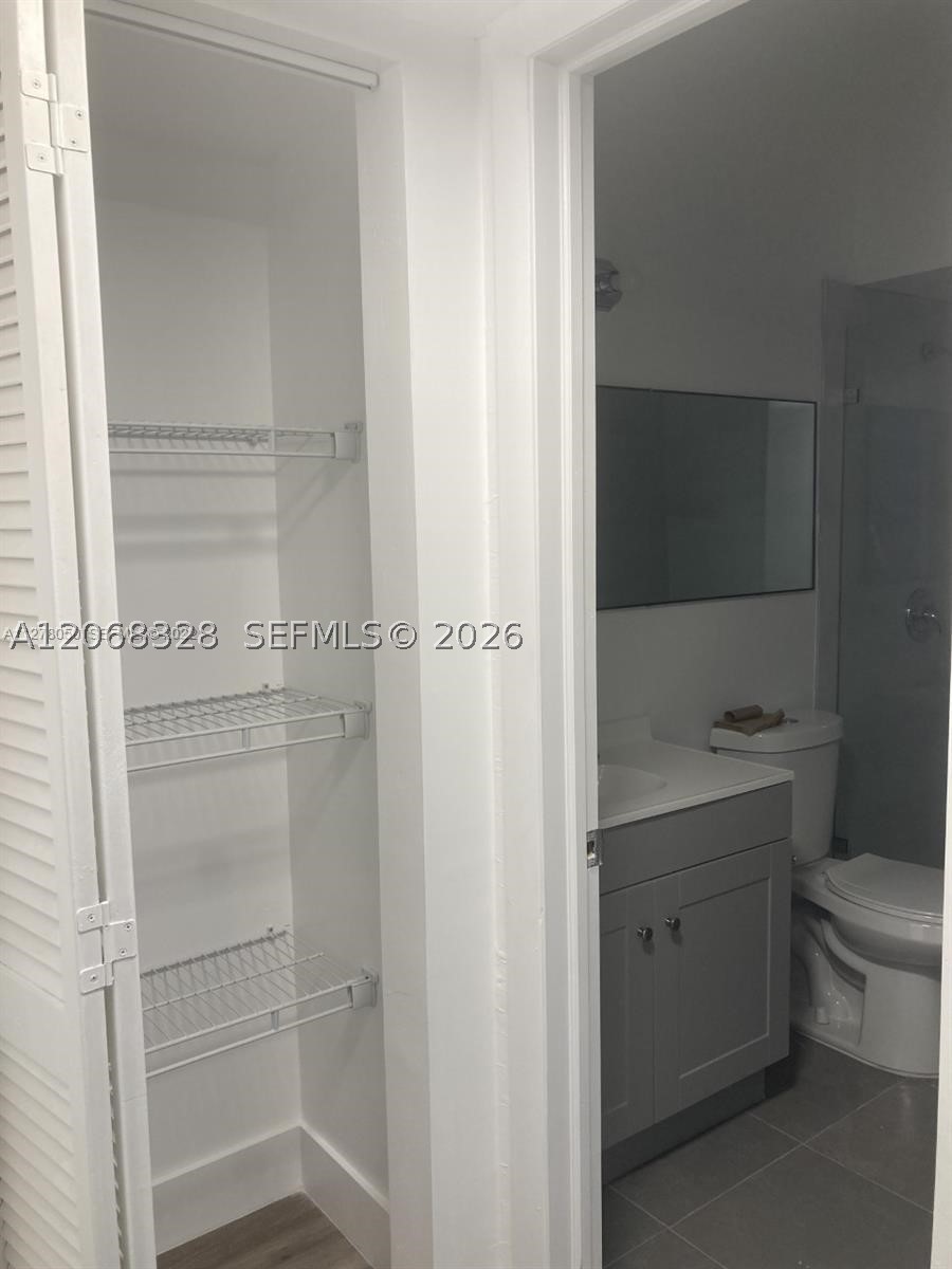 A12068328 Property Photo 11