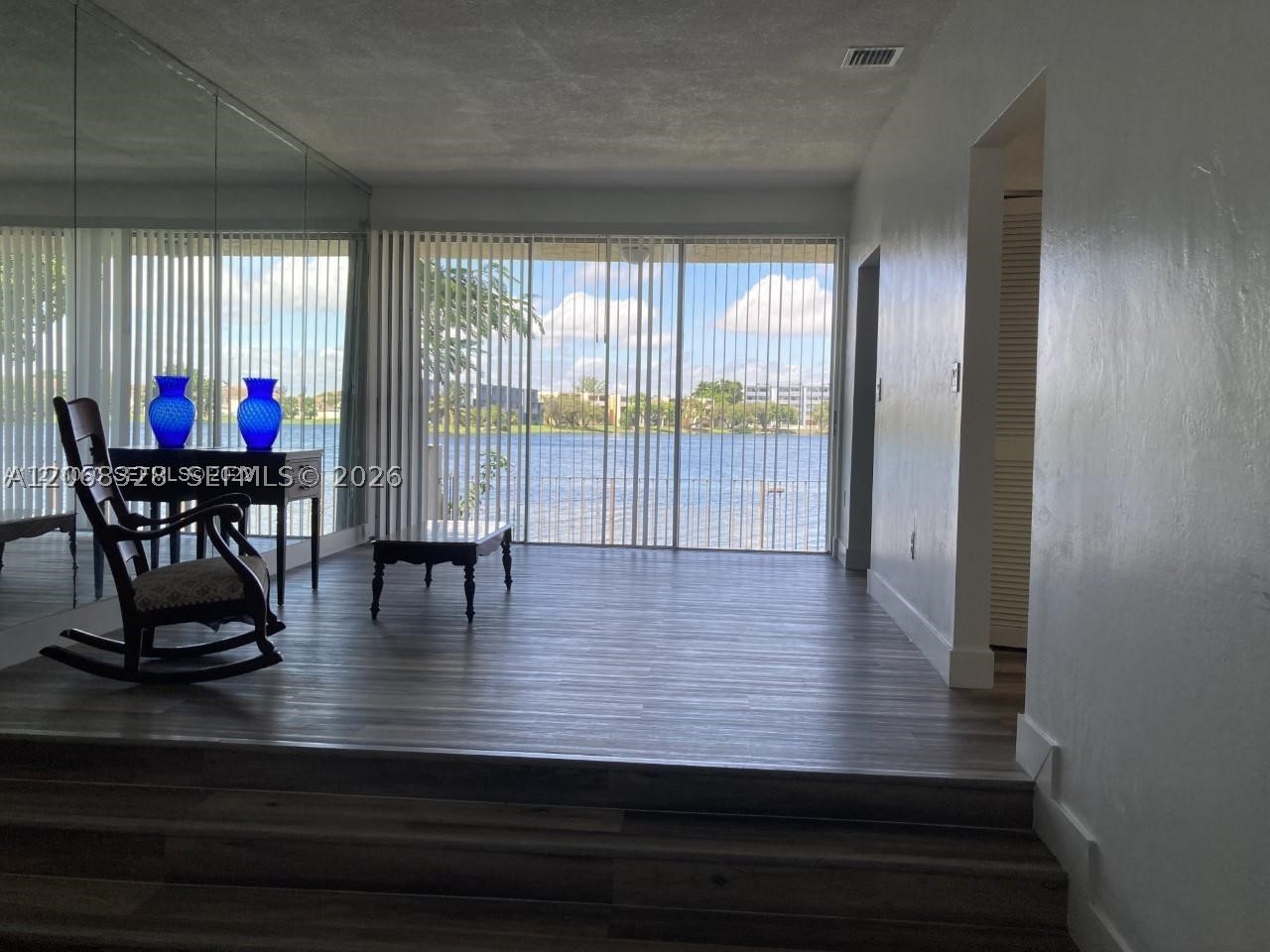 A12068328 Property Photo 15