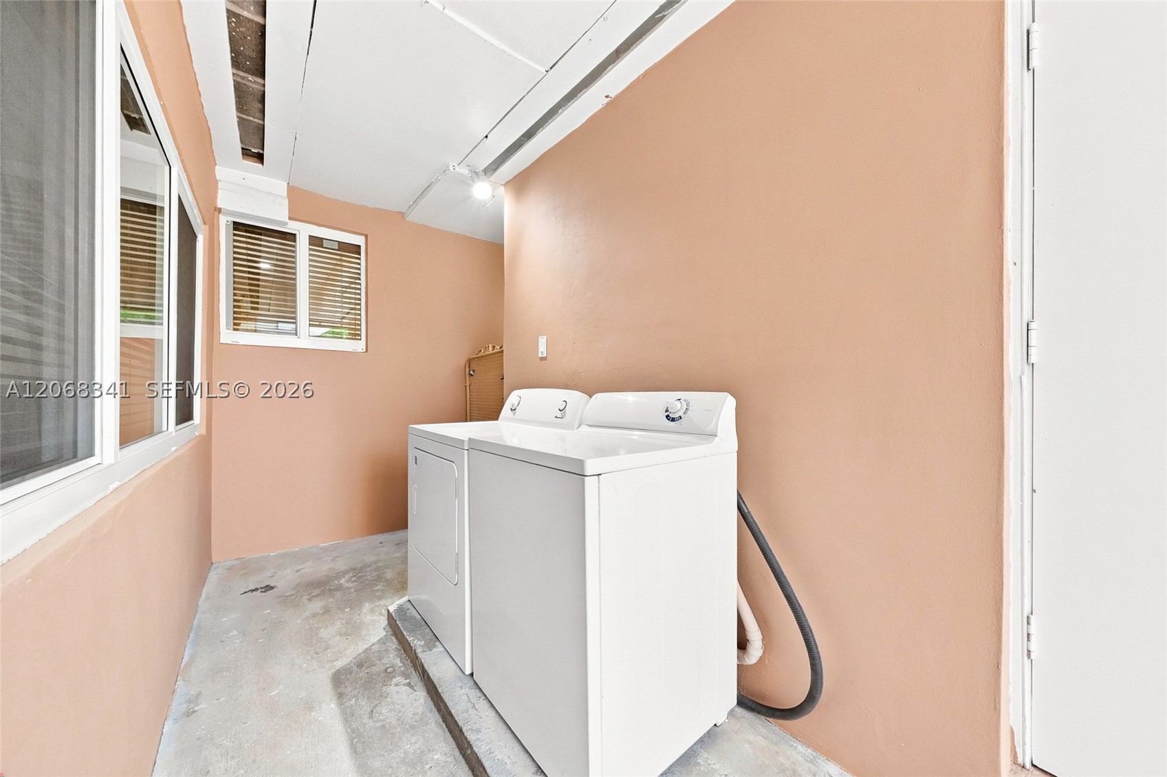 3180 W 3rd Ave Property Photo 56