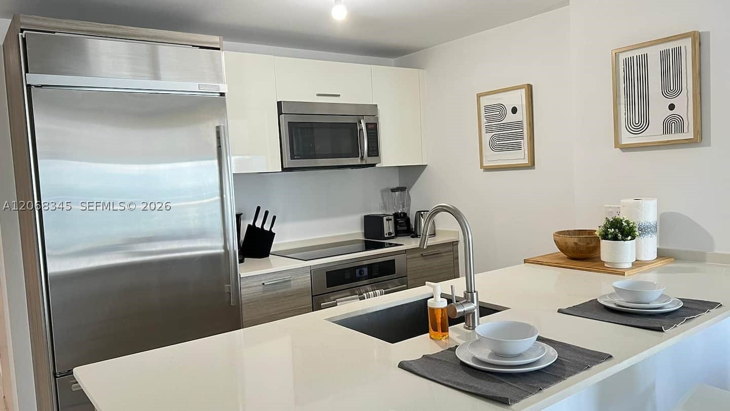 1300 Brickell Bay Dr 3400 Property Photo 3