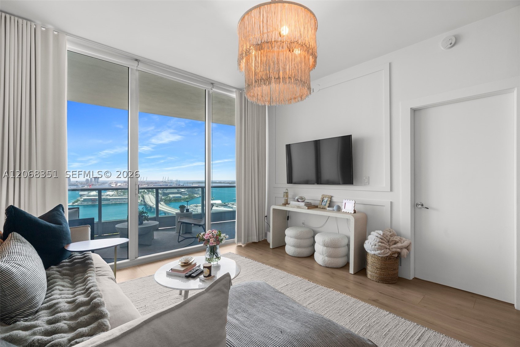 900 Biscayne Blvd 3103 Property Photo 1