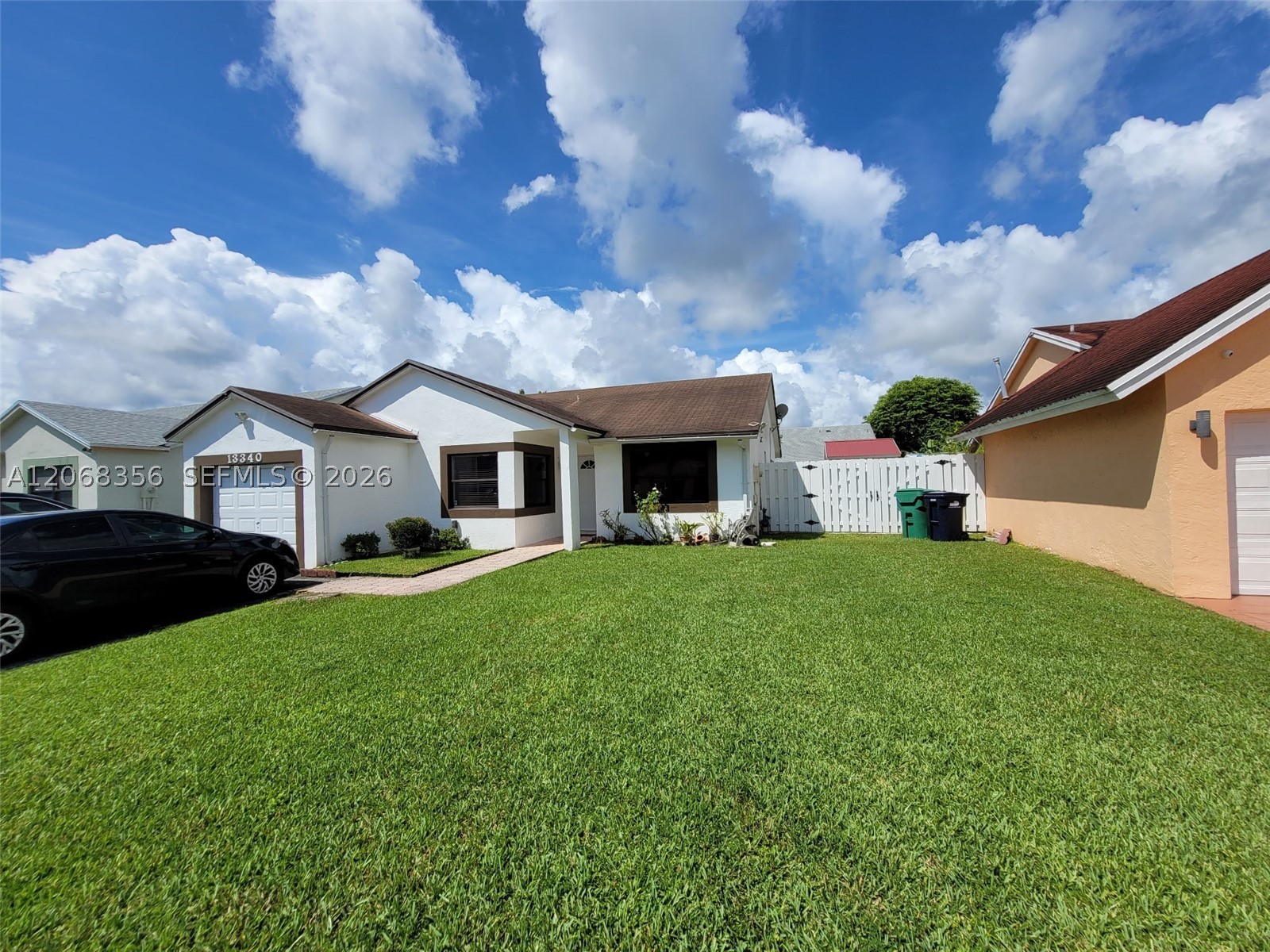 13340 SW 112th Ct Property Photo 1
