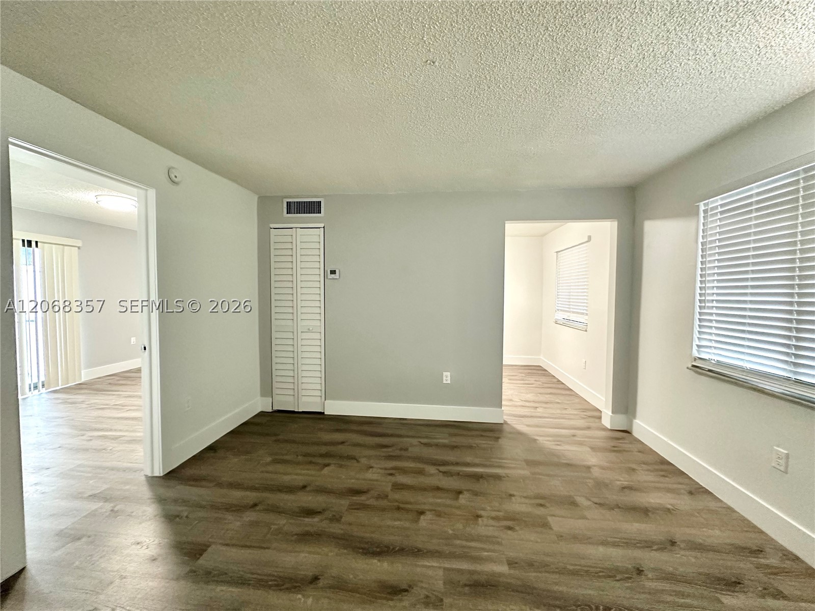 529 SW 4th St 303 Property Photo 1