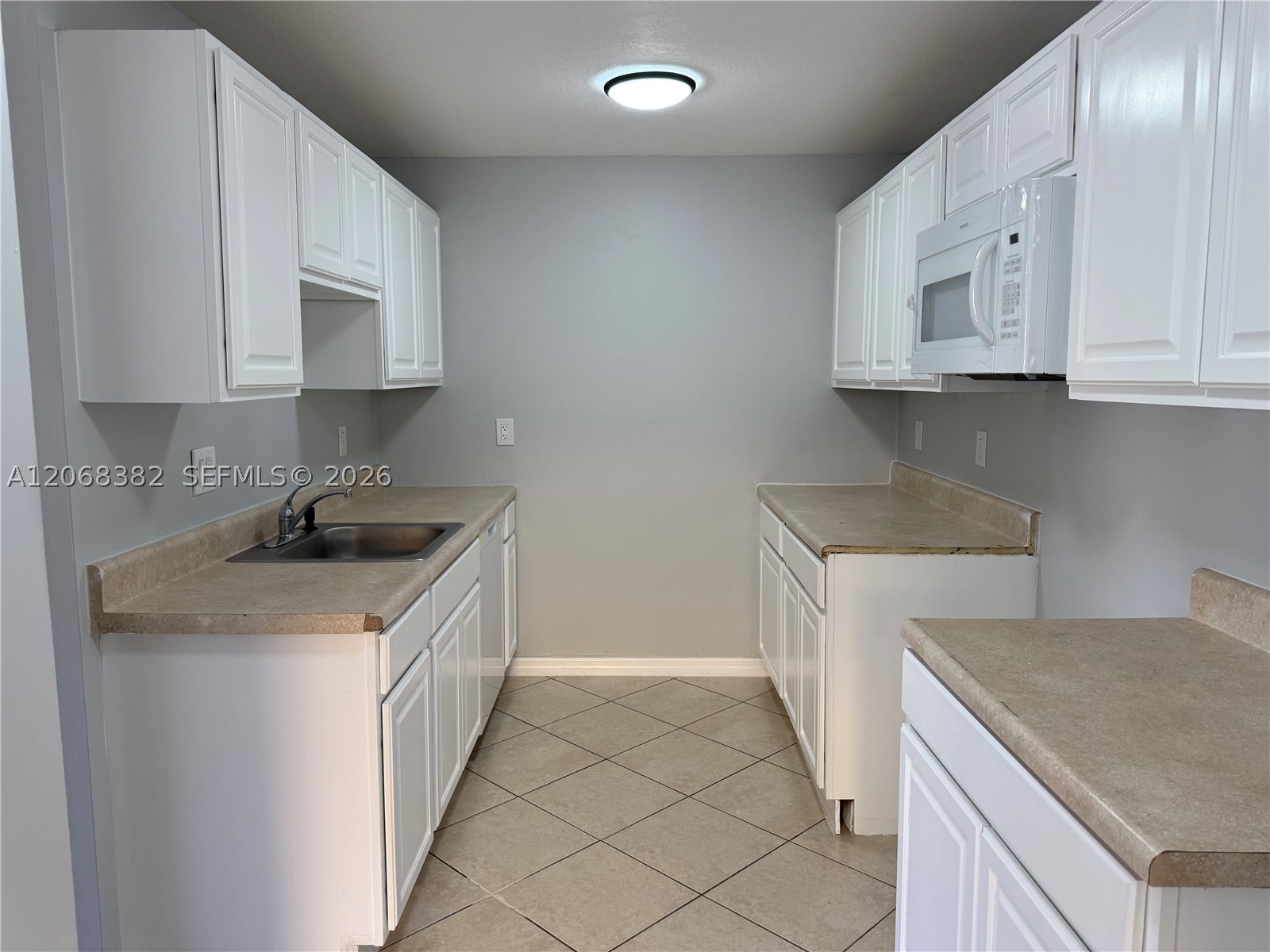 A12068382 Property Photo 4