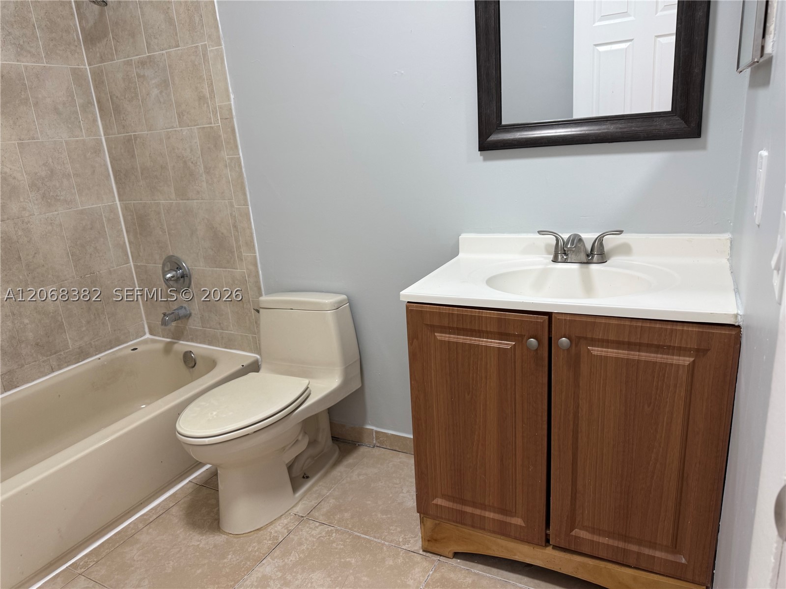 A12068382 Property Photo 9
