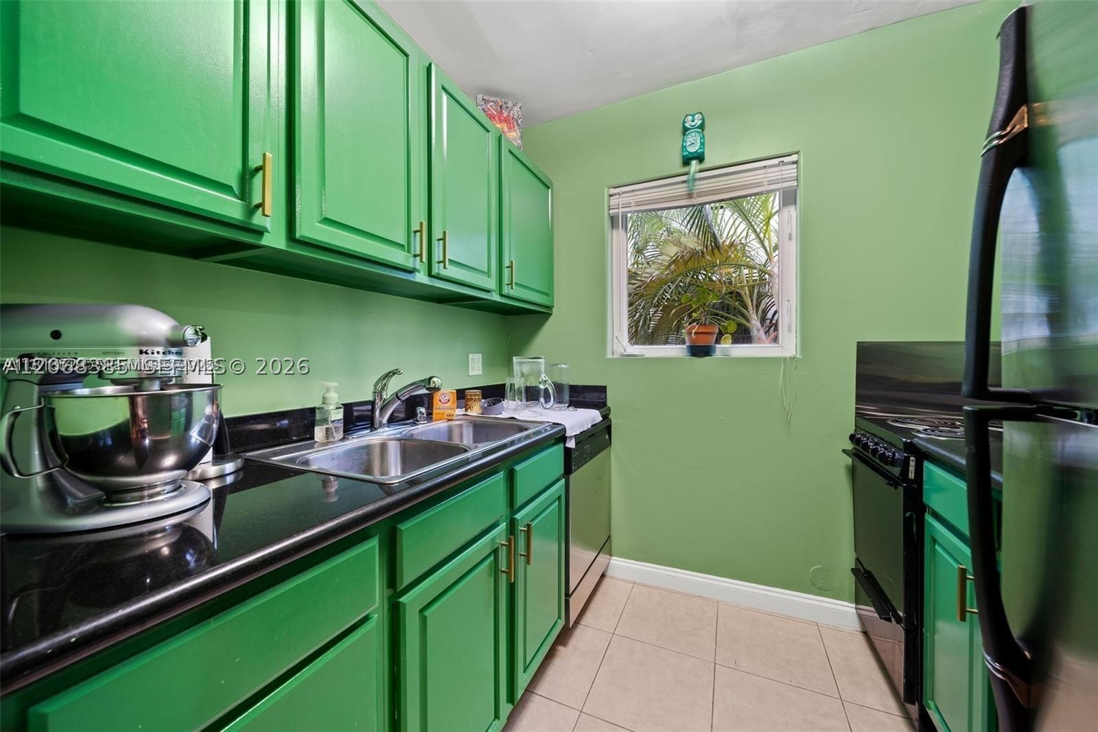 750 Jefferson Ave 14 Property Photo 5