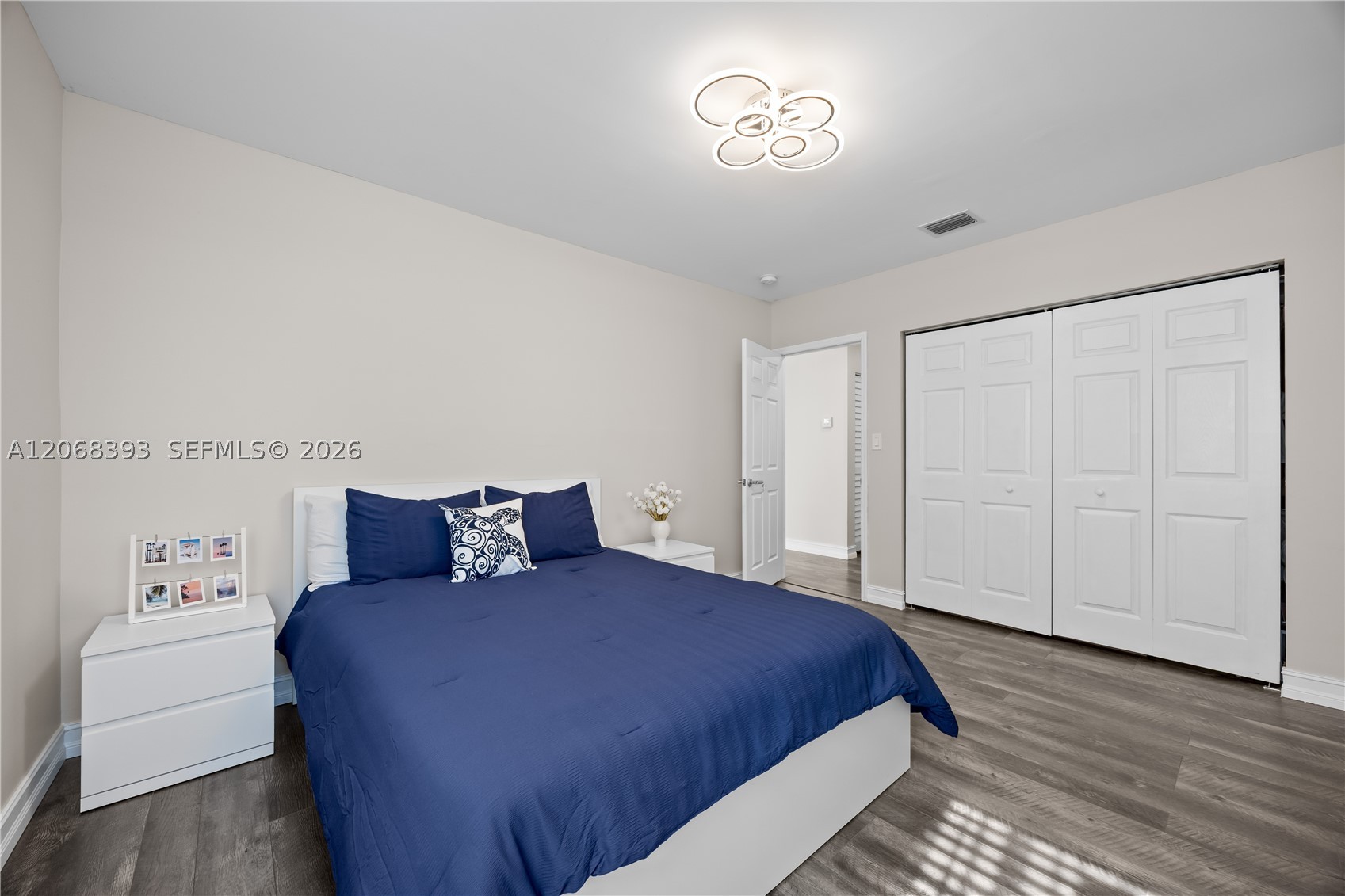1523 Monroe St Property Photo 24