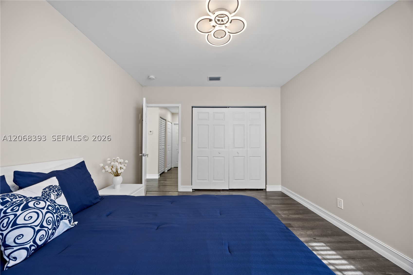 1523 Monroe St Property Photo 25