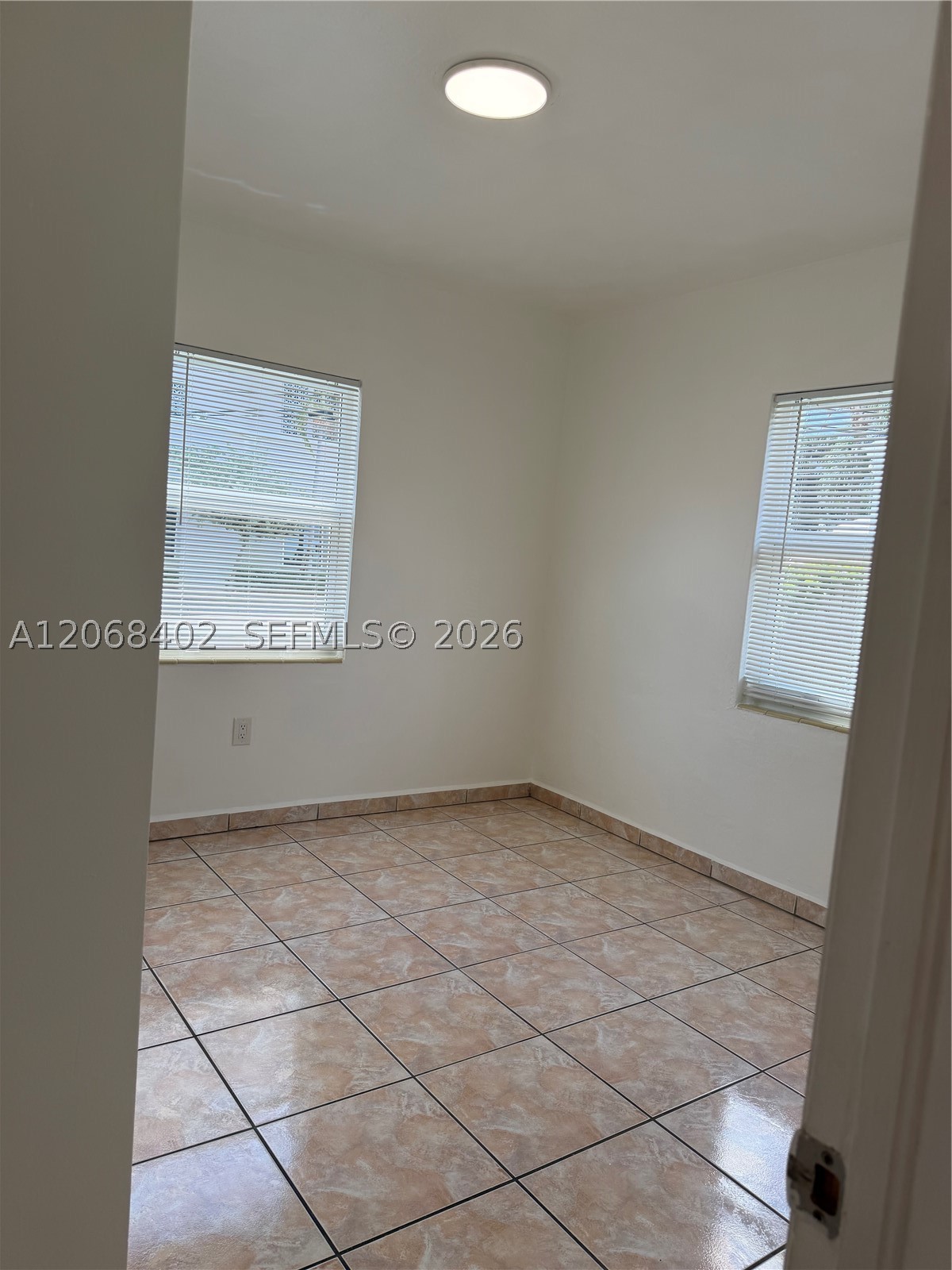 636 Sw 8th Ave 636 Property Photo 6