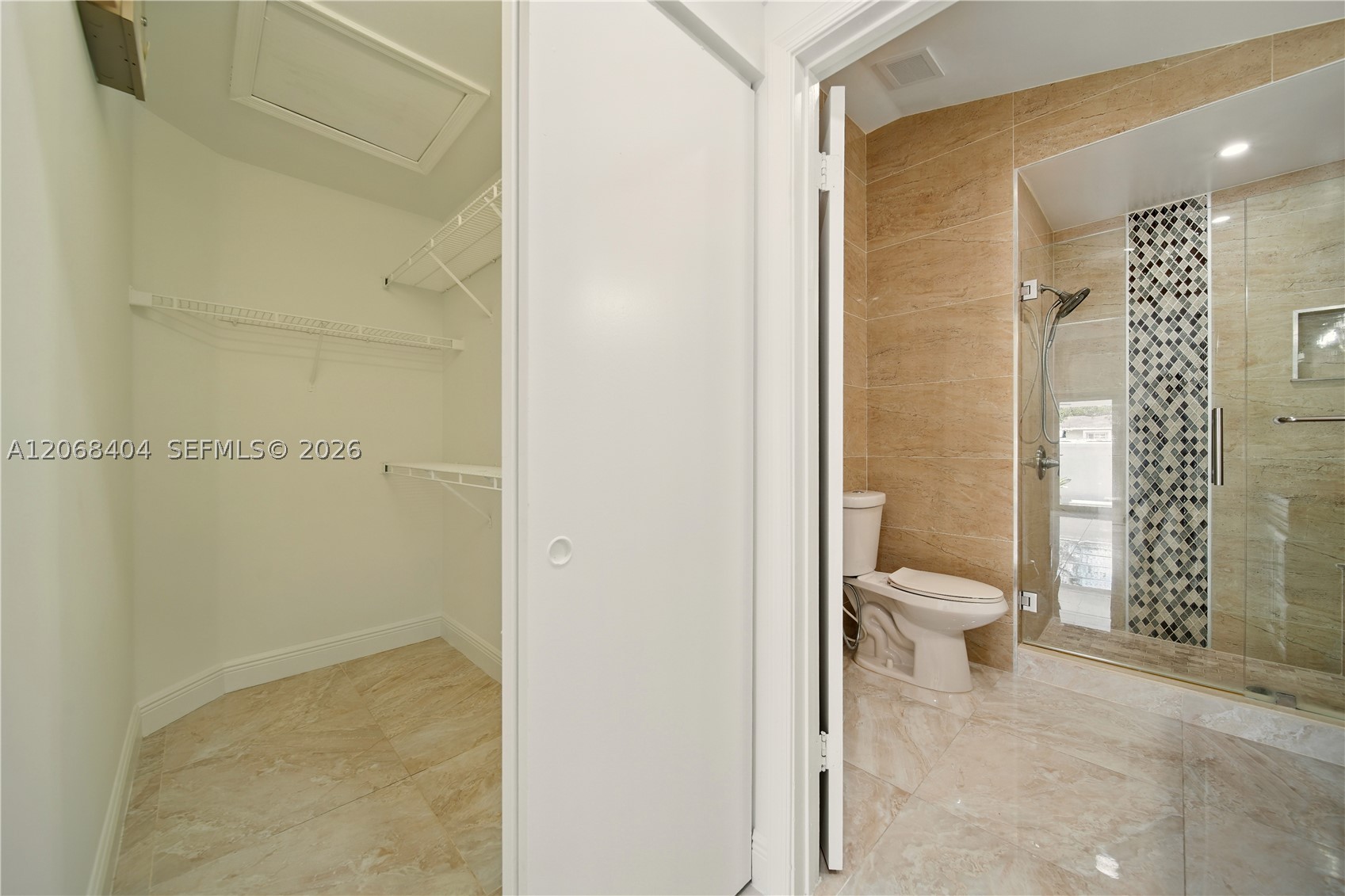 5202 Nw 187th St Property Photo 10