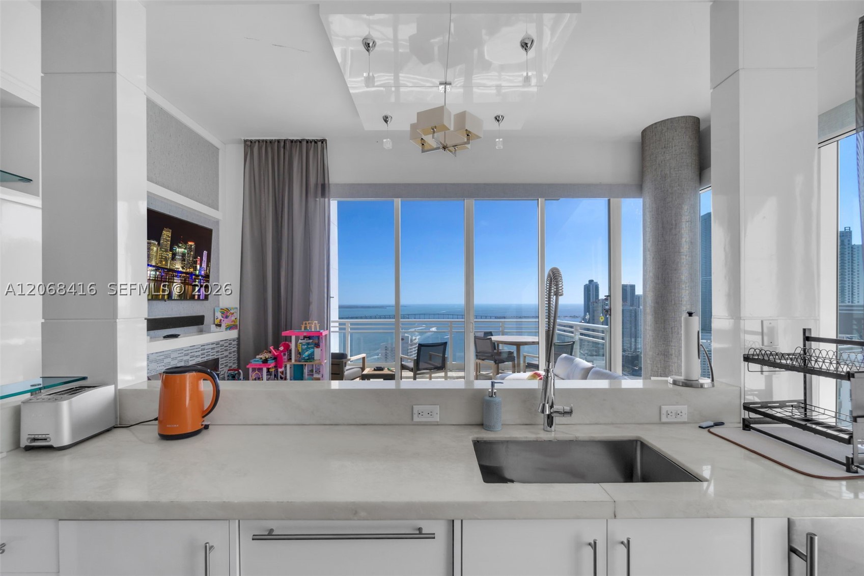 900 Brickell Key Blvd 2904 Property Photo 1