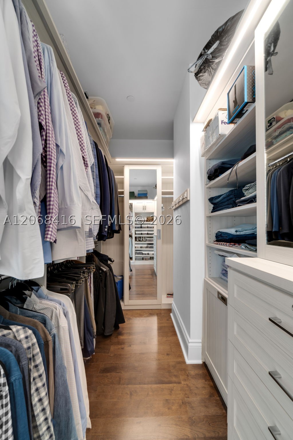 900 Brickell Key Blvd 2904 Property Photo 20