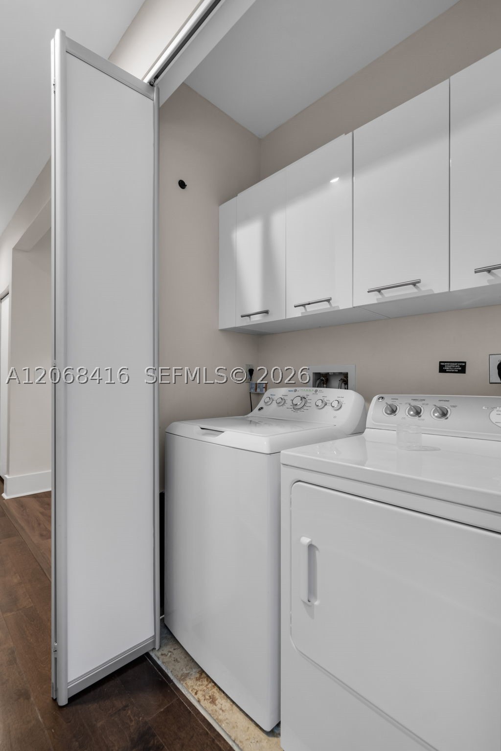 900 Brickell Key Blvd 2904 Property Photo 26