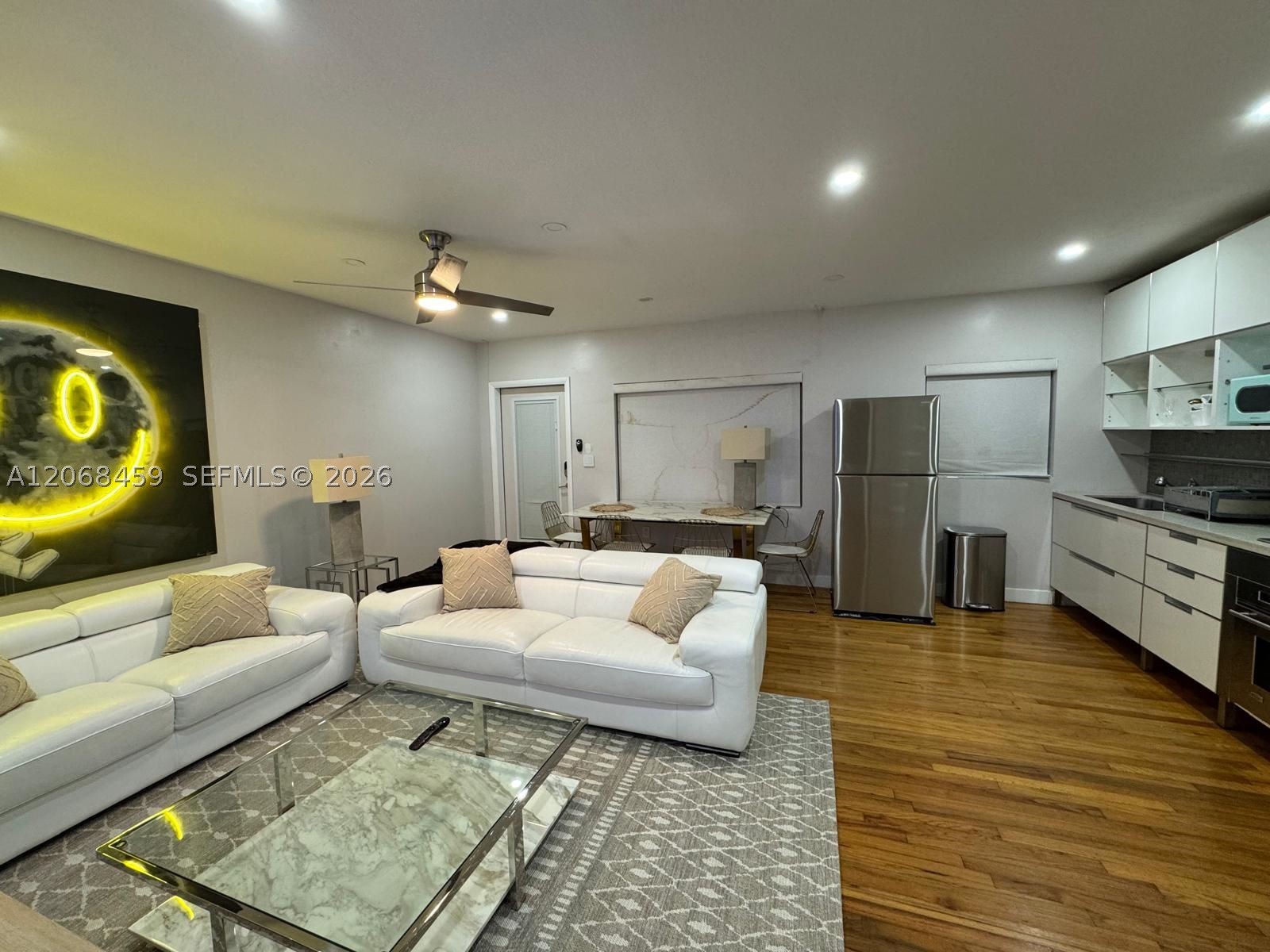 101 Collins Ave 3 Property Photo 1
